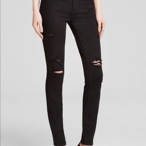 Paige Verdugo Ultra Skinny distressed black 27